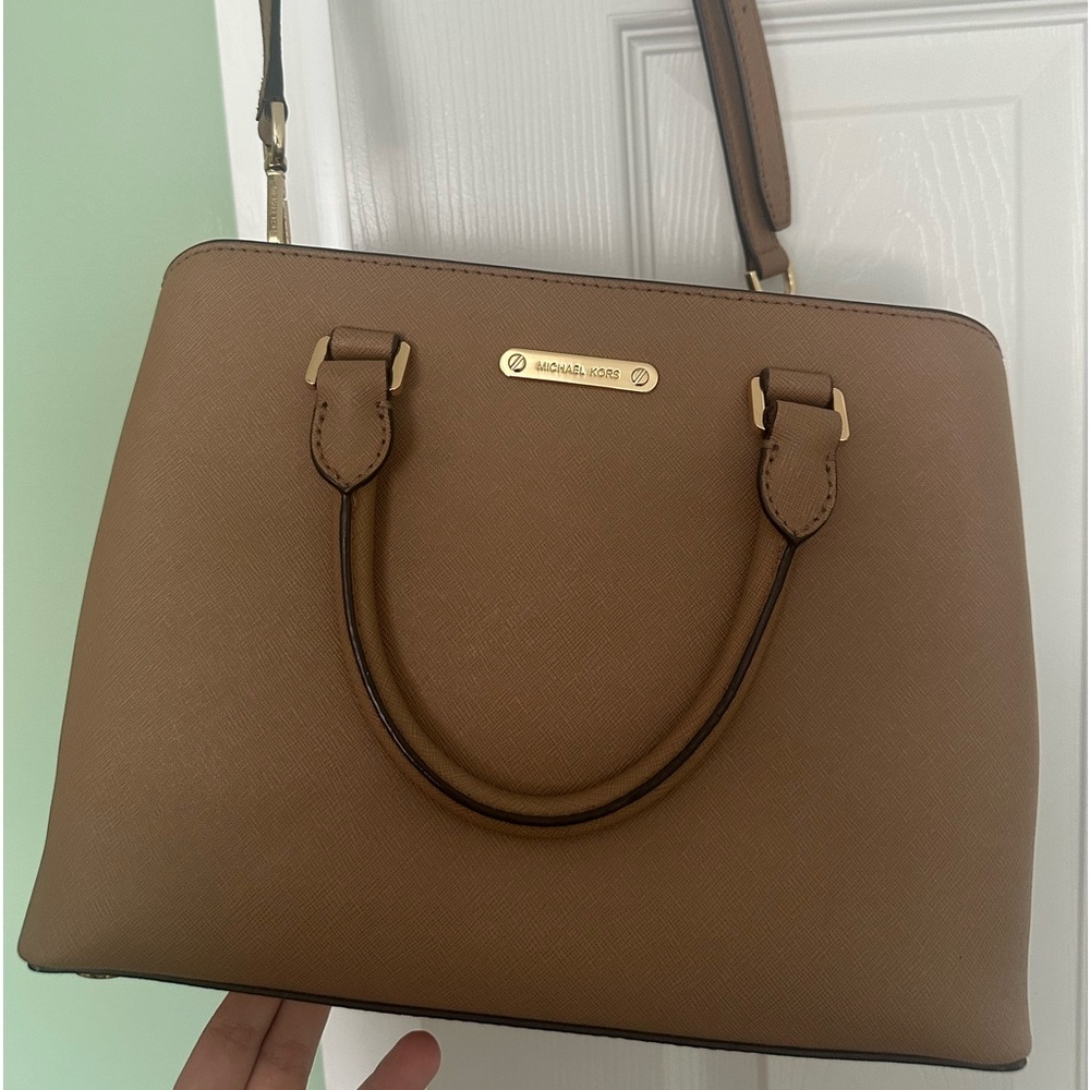 Micheal Kors Purse